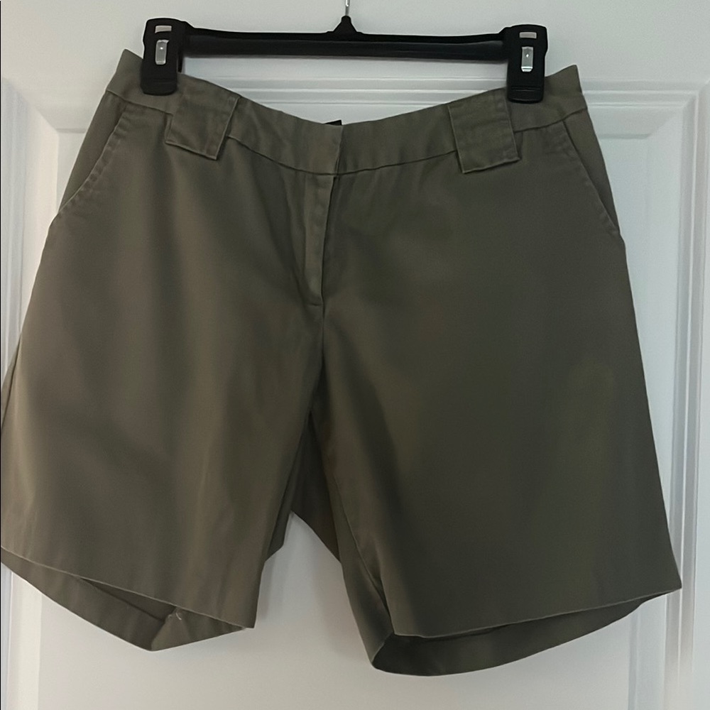 Boston Proper khaki green Shorts Relaxed Fit